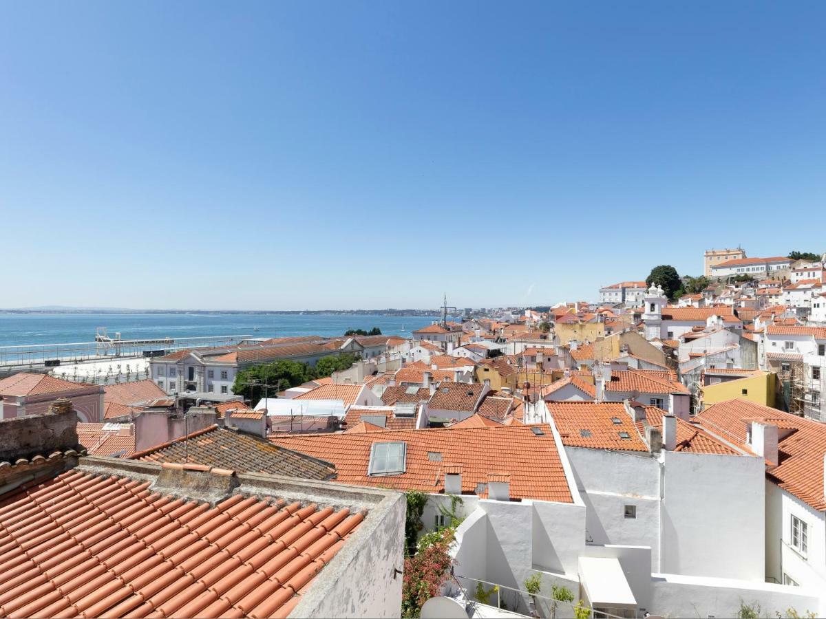Lisbon Alfama Street View Daire Dış mekan fotoğraf