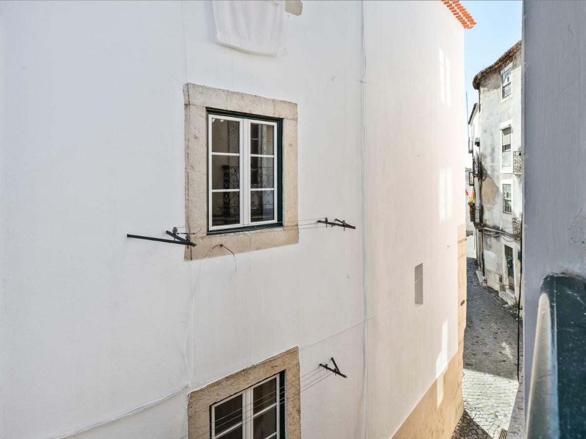 Lisbon Alfama Street View Daire Dış mekan fotoğraf