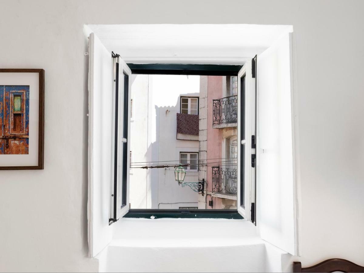Lisbon Alfama Street View Daire Dış mekan fotoğraf